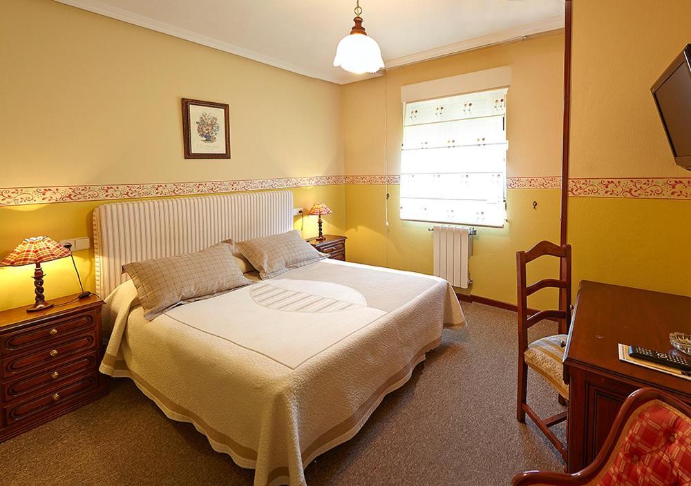 Almuña Casa Manoli Luarca旅馆 外观 照片